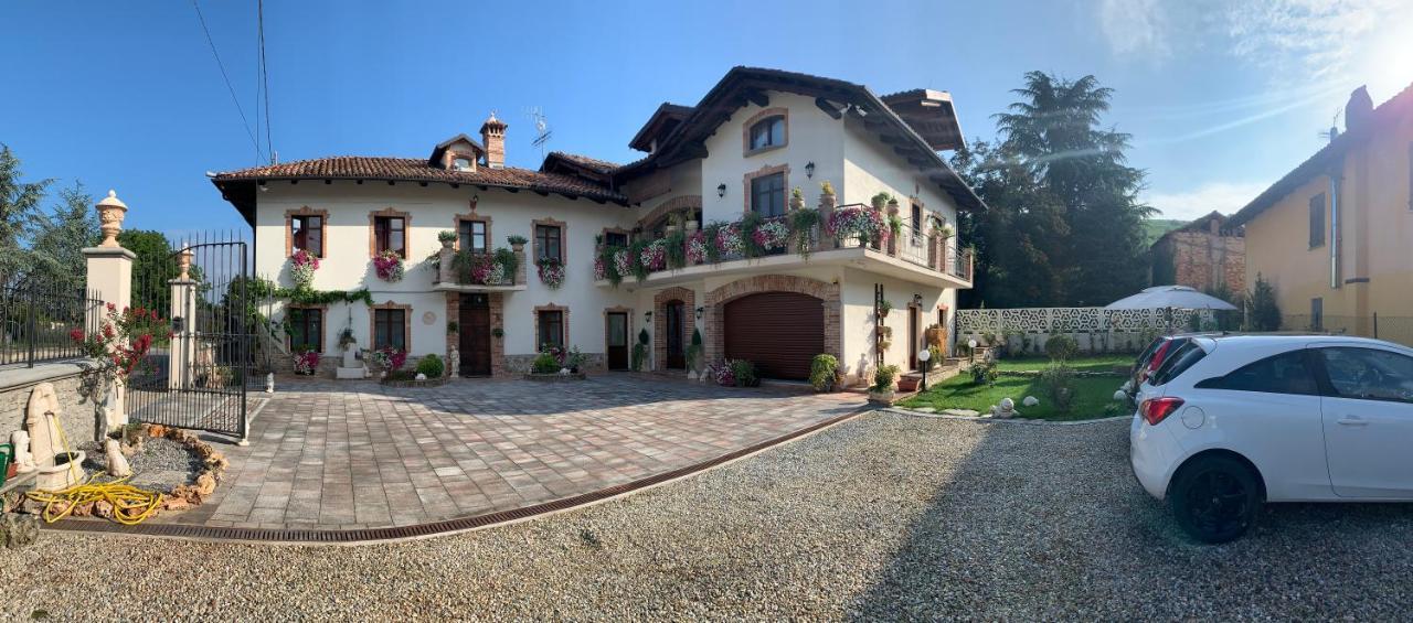Ca Reginella B&B Diano dʼAlba 外观 照片