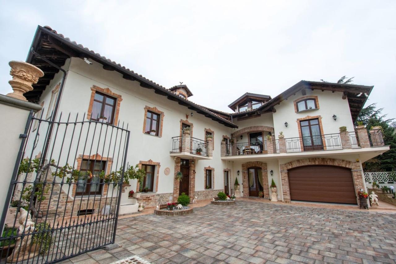 Ca Reginella B&B Diano dʼAlba 外观 照片