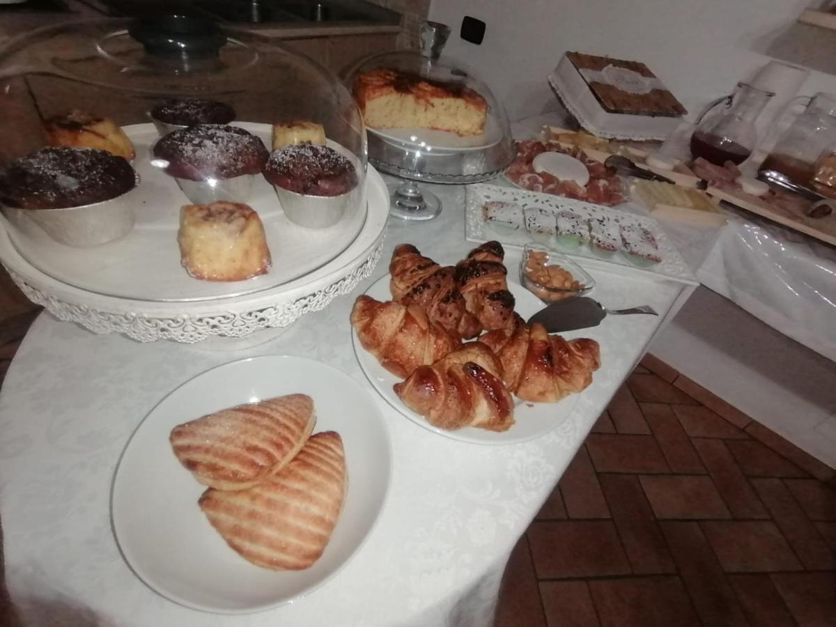 Ca Reginella B&B Diano dʼAlba 外观 照片